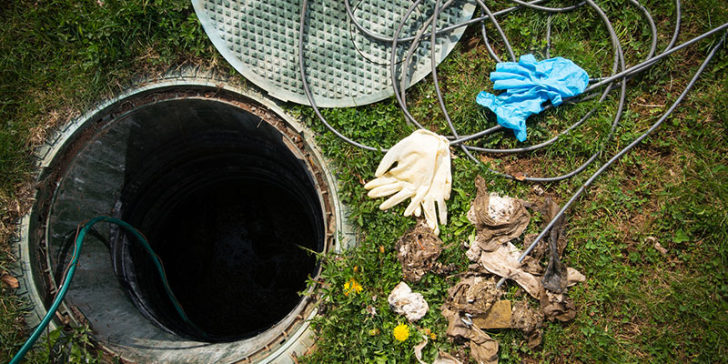 Septic Tank Cleaning: Do it Yourself or Hire a Professional? 